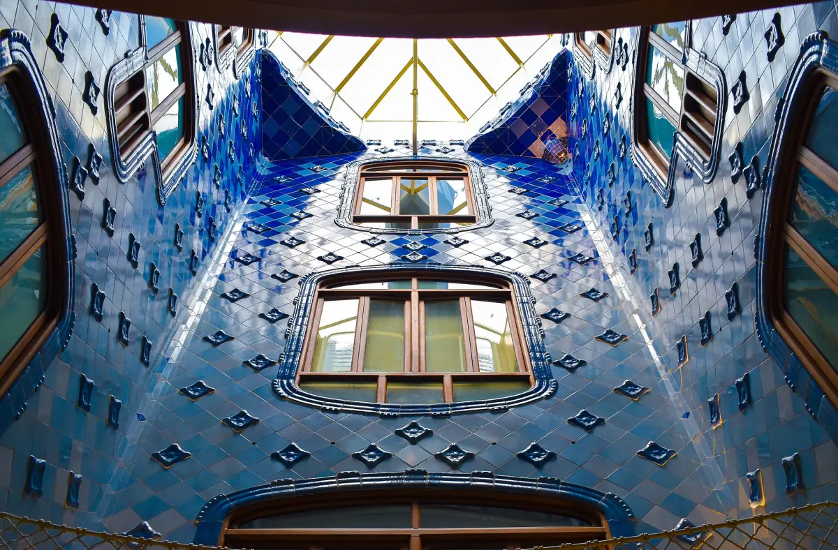 The blue-tiled central light well